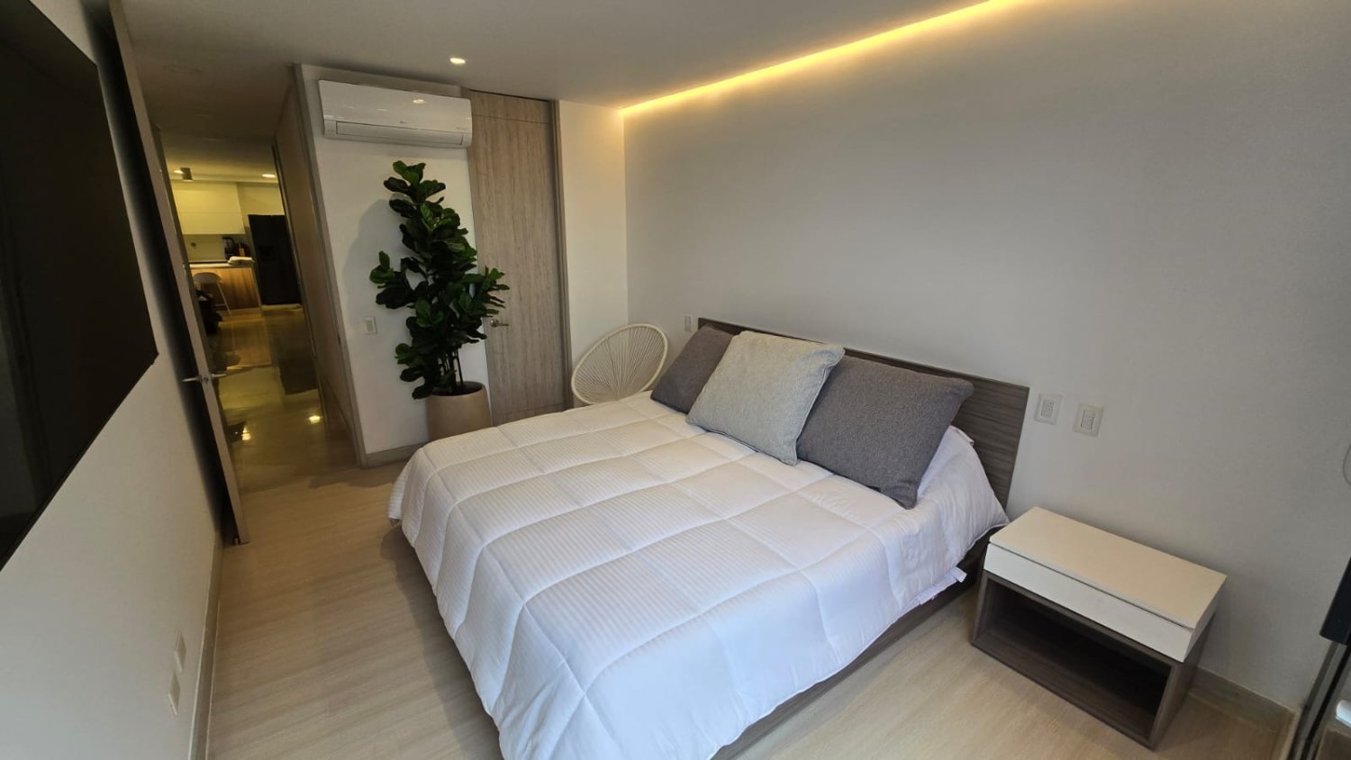 Apartamento disponible en Renta amoblado o venta  - Image 16