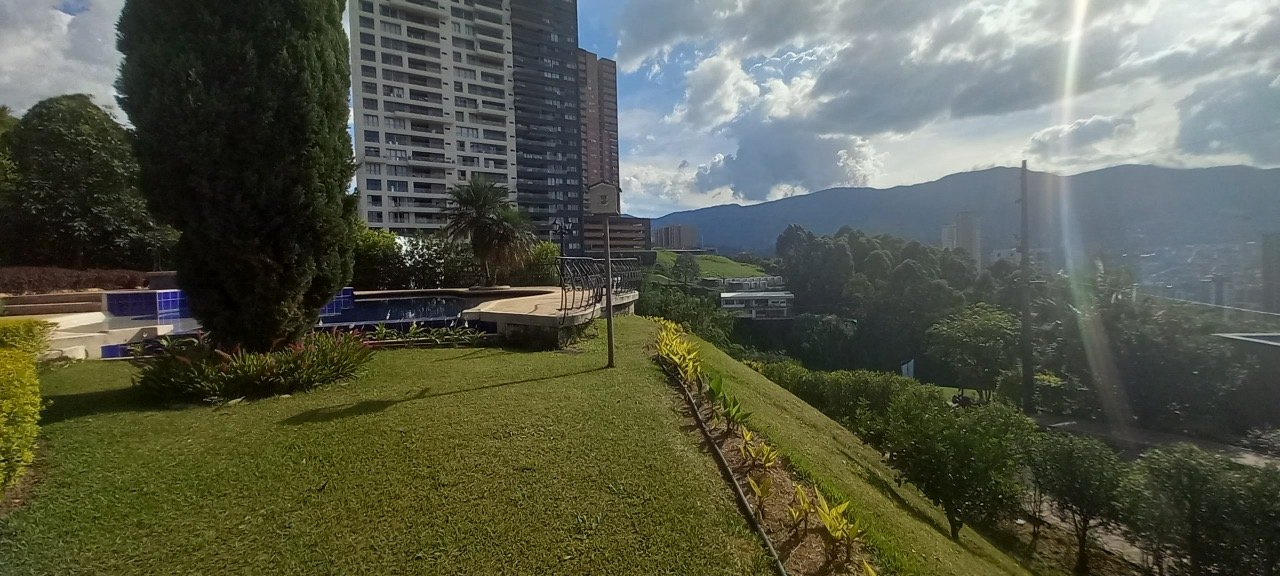 Exclusiva casa en Sabaneta con piscina privada  - Image 6