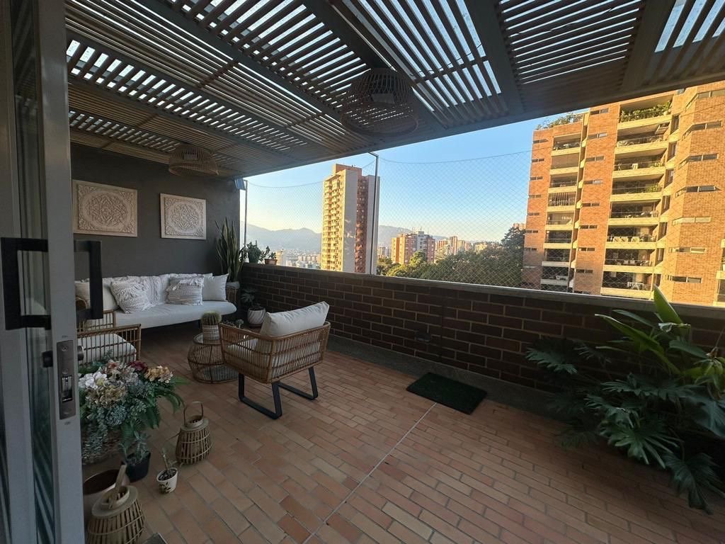 Se renta amplio apartamento amoblado con 2 Grandes terrazas  - Image 9