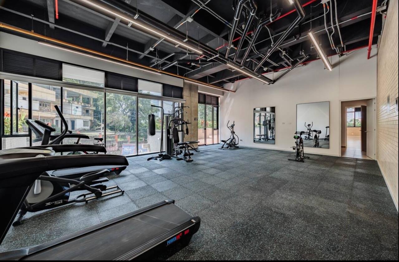 Moderno apartamento en el poblado  - Image 17