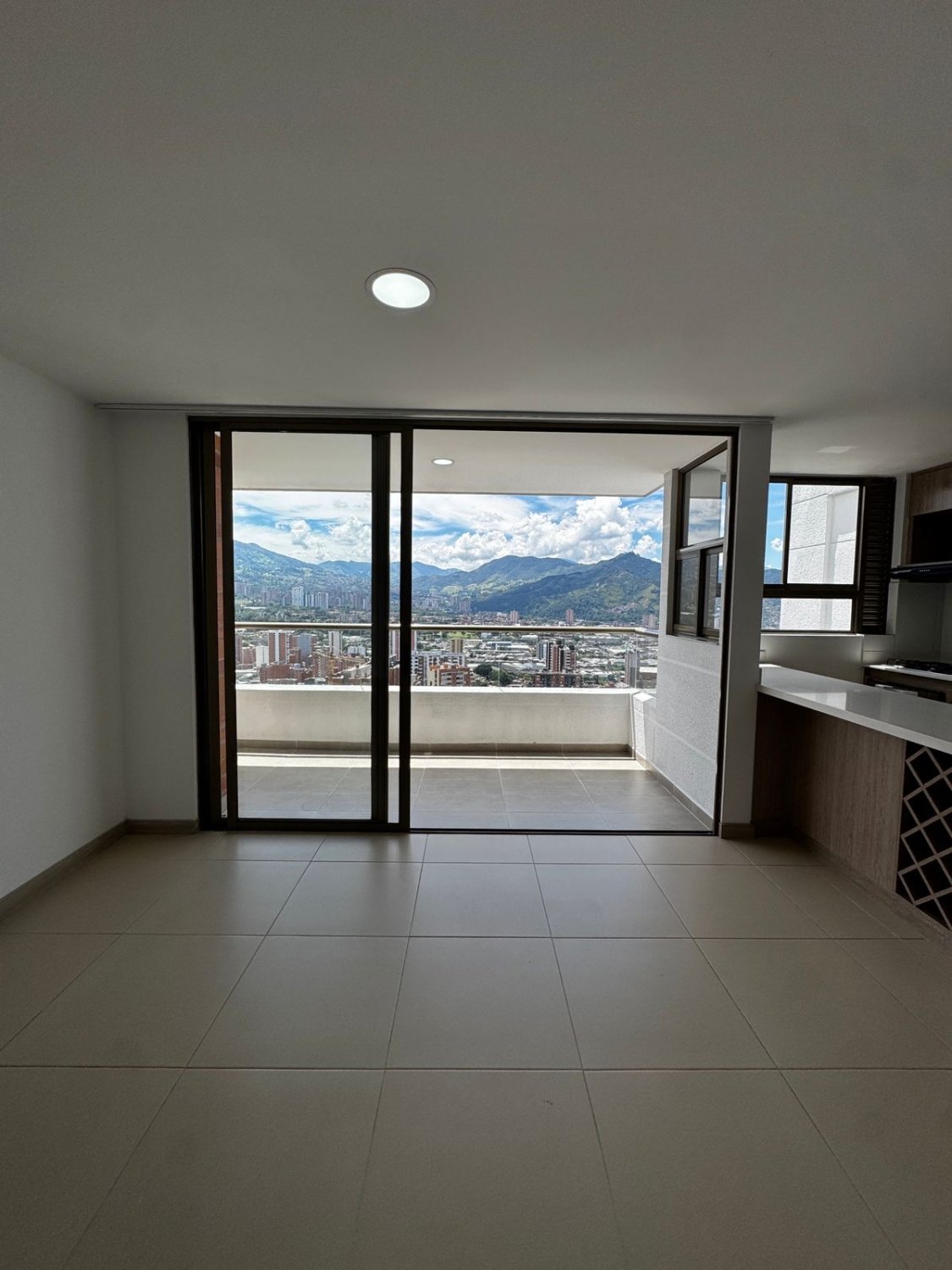 Exclusivo apartamento con Vista a la Ciudad.  - Image 11