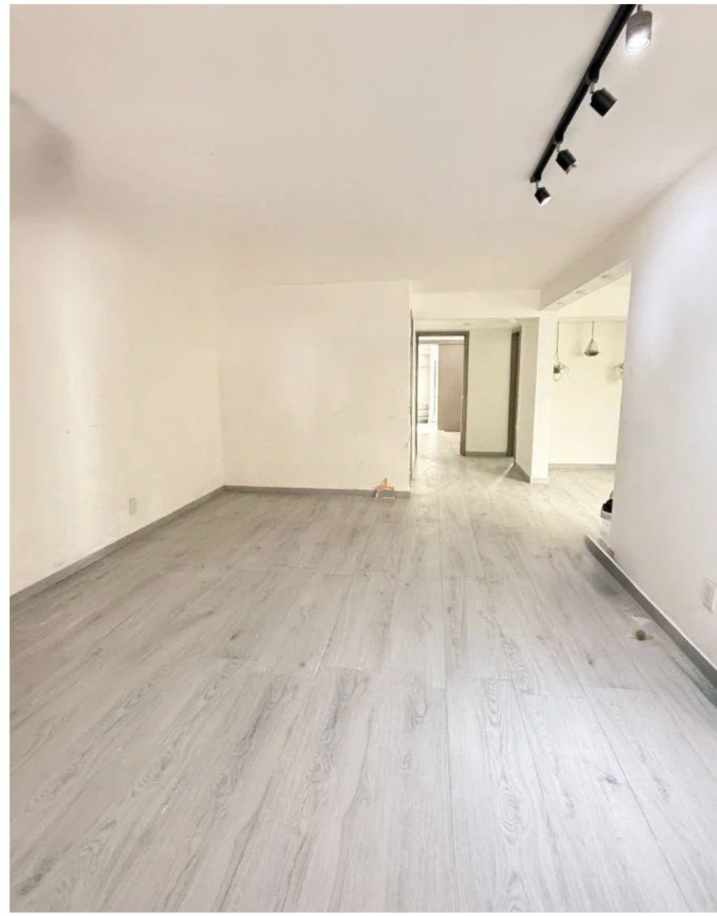 Casa en Renta Amplia de 2 Recámaras en Jardines del Sol