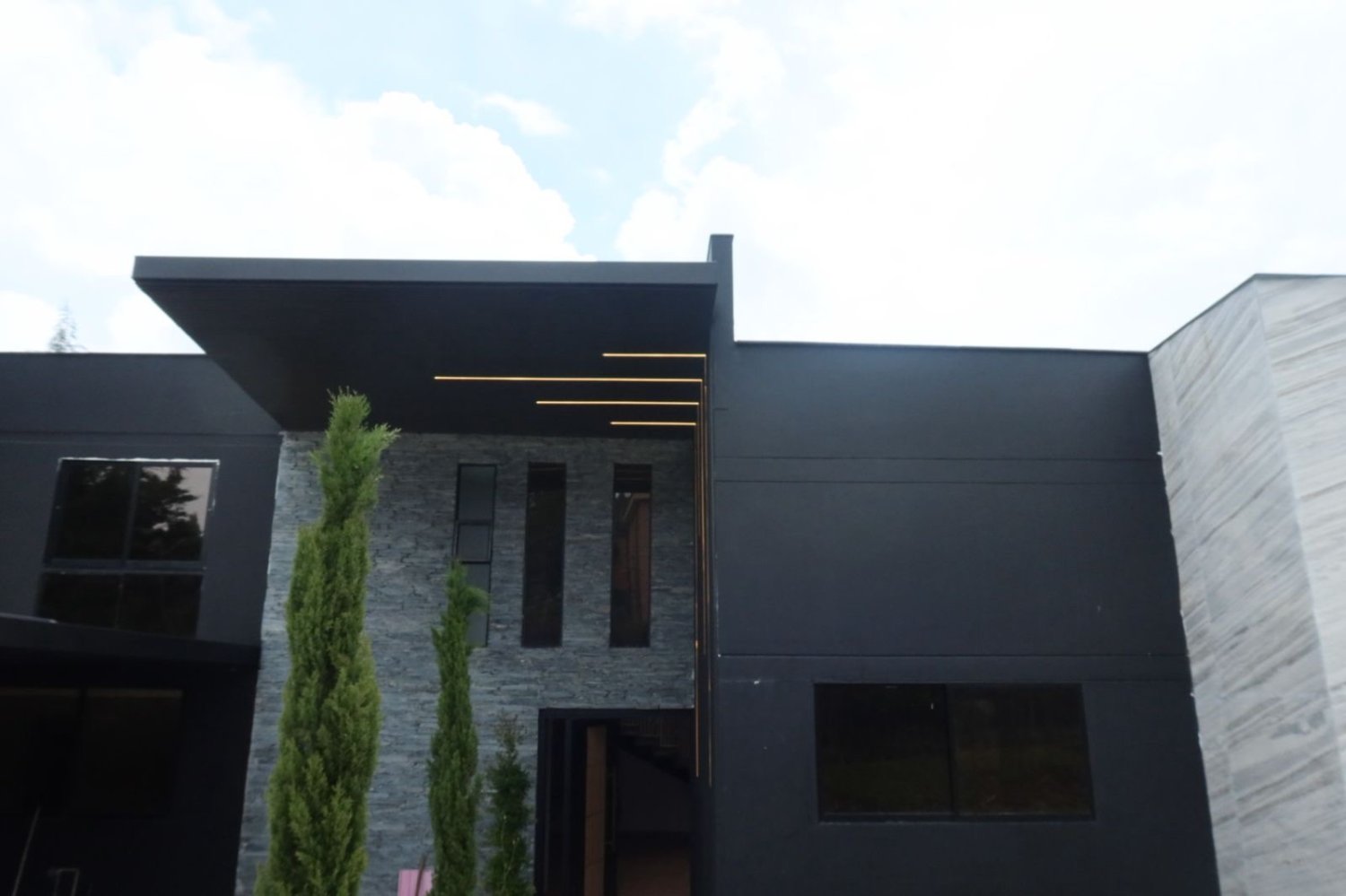 Exclusiva casa en Venta en Escobero - Image 8