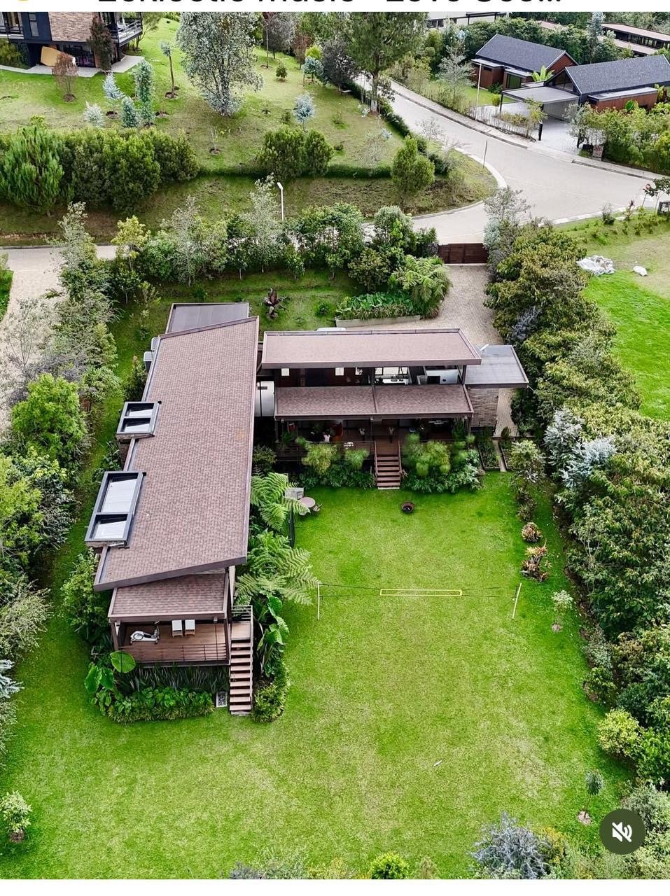 Exclusiva Casa Campestre en Renta o venta en el Sector del Retiro  - Image 8