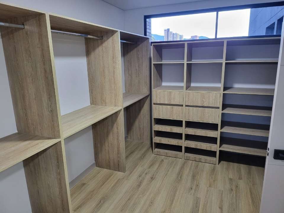 Hermoso apartamento con Doble altura y vista extraordinaria  — 7