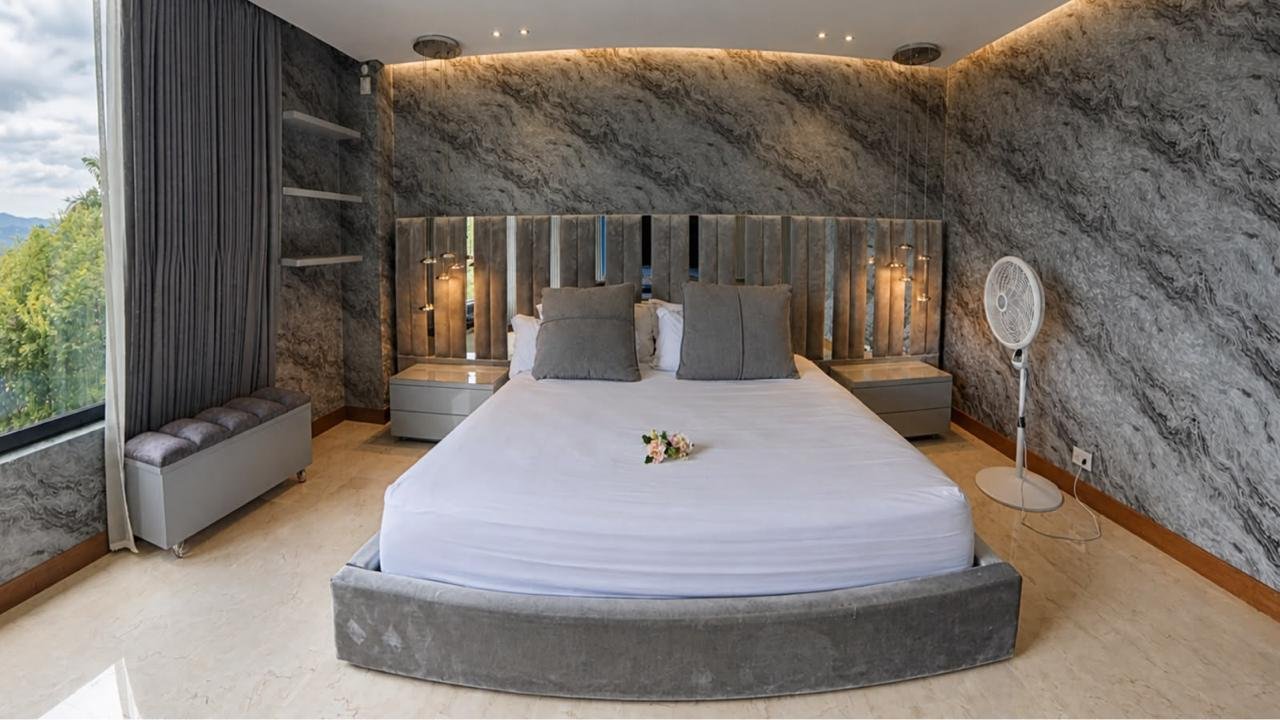 Luxury Villa for Short-Term Rental – Las Palmas, Medellín - 9