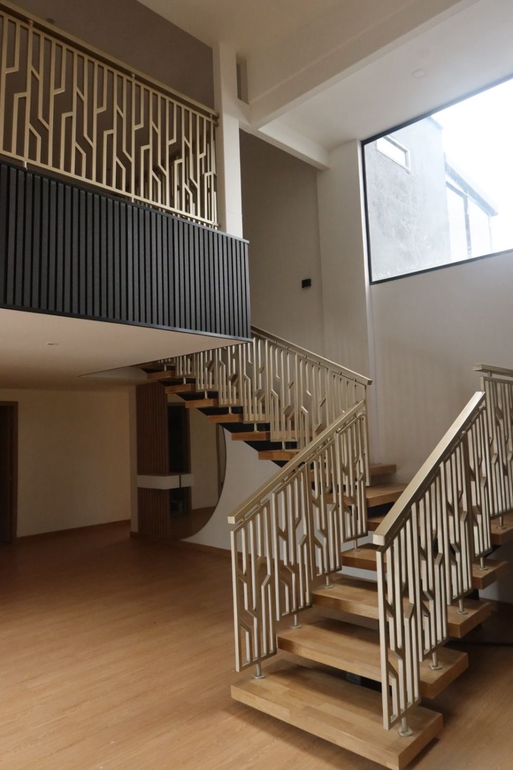 Exclusiva casa en Venta en Escobero - Image 3