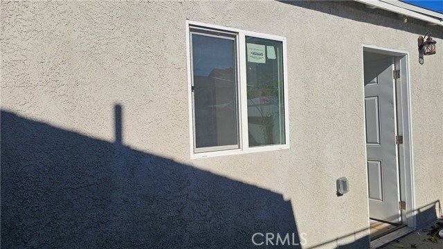 Modern ADU in Lake Balboa Across from Dog Park! - Image 2