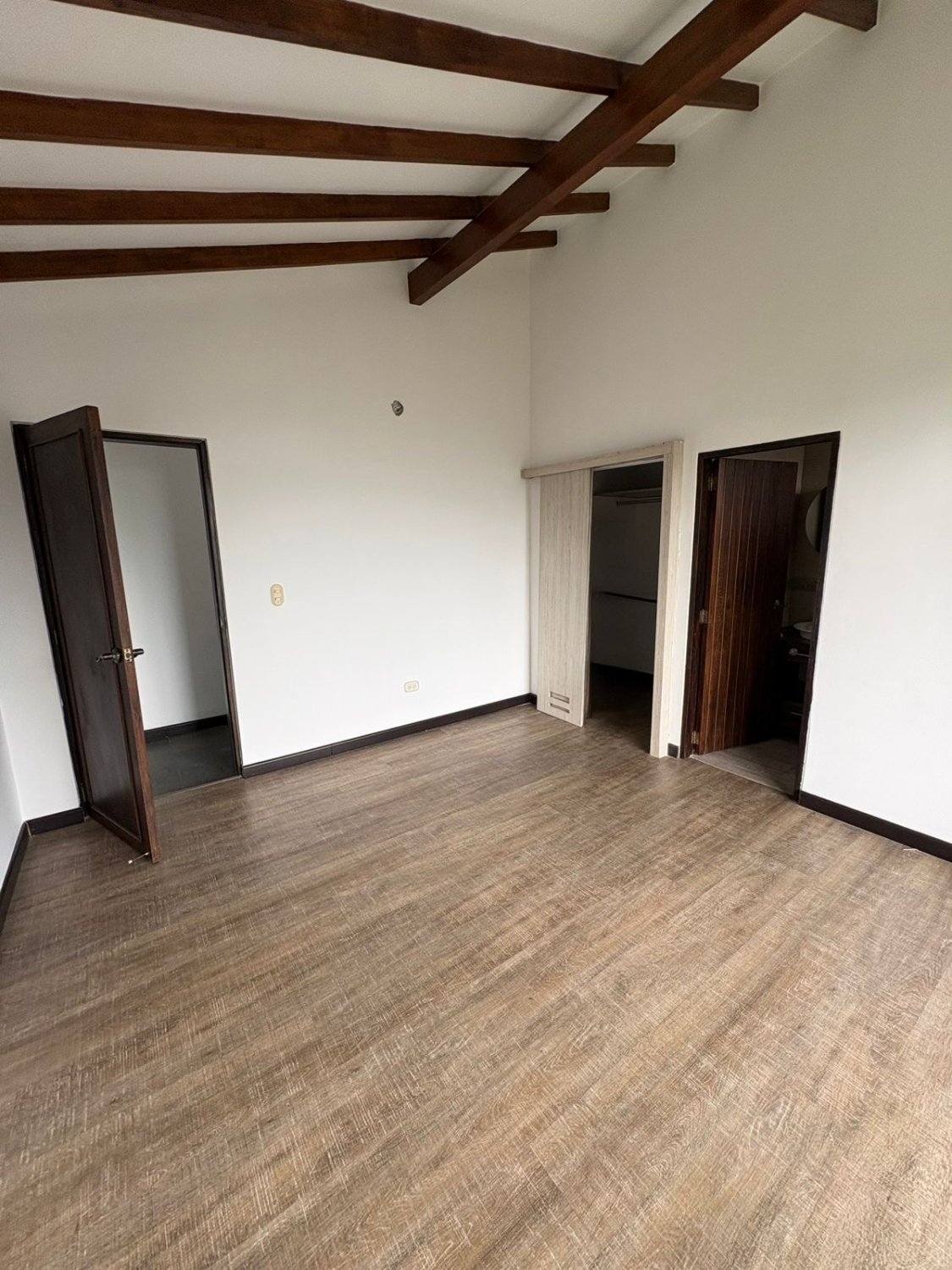 Exclusiva Casa en Renta y Venta en las palmas  - Image 21