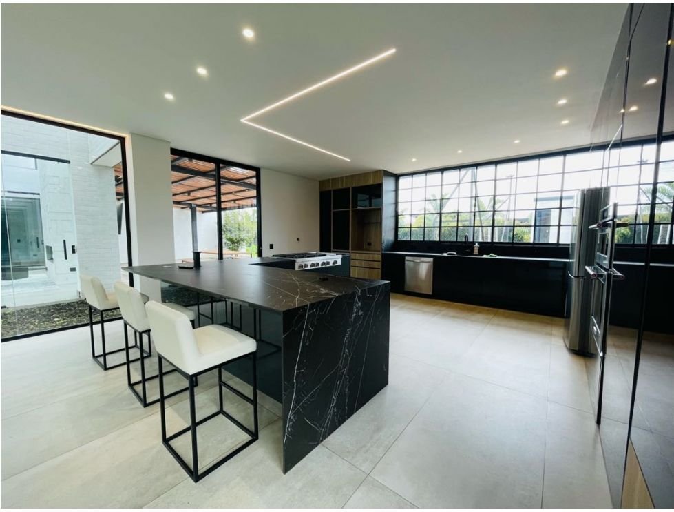 Exclusiva mansión en llano Grande en Renta y venta  - Image 6