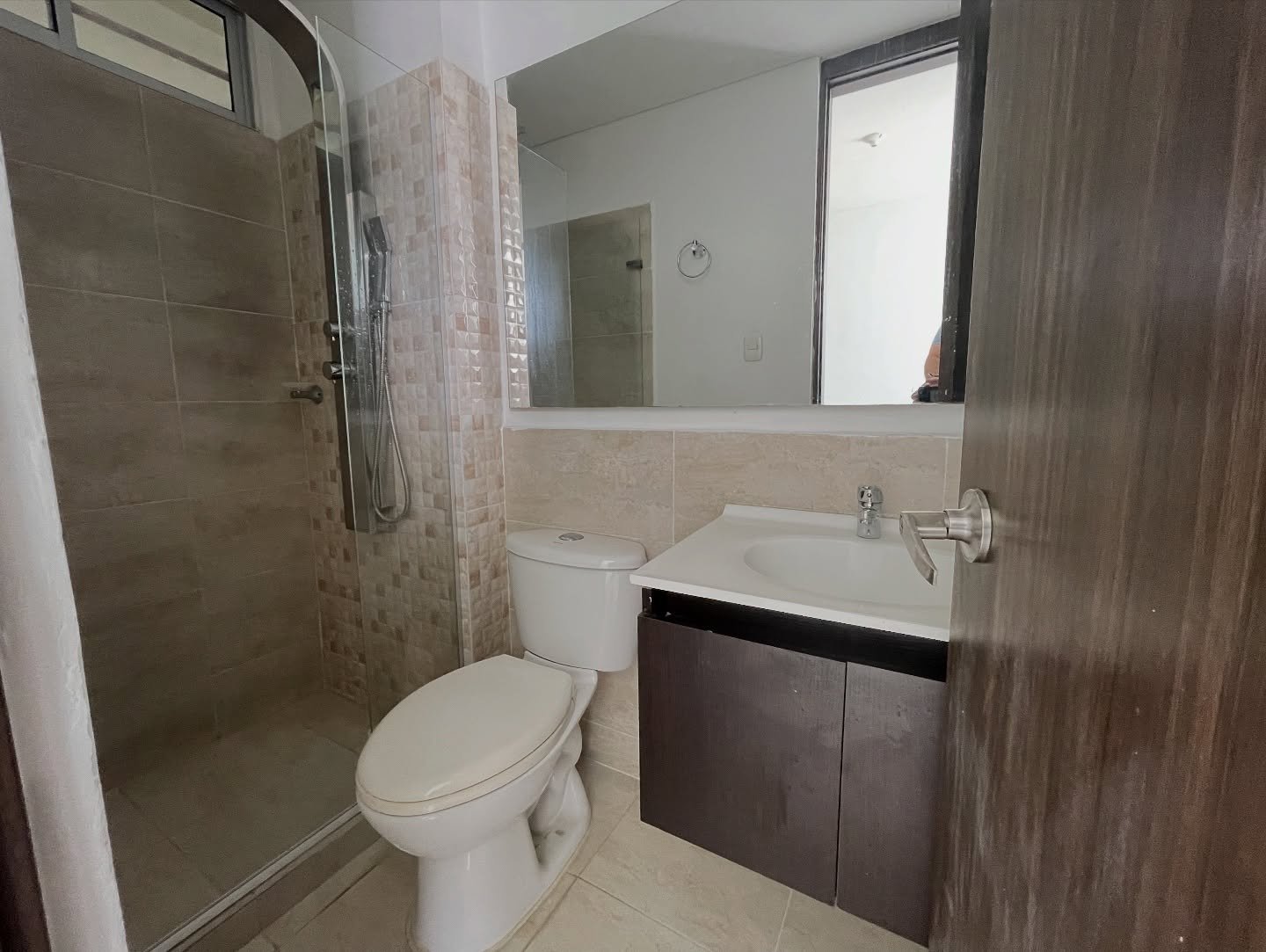 Apartamento en Villacampestre en Venta o Arriendo - Image 9