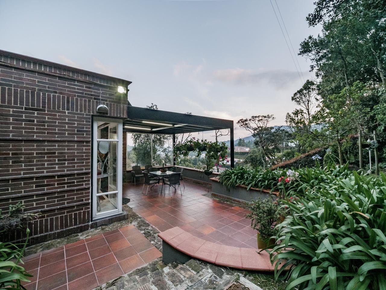 Exclusiva casa en venta en altos del escobero  - Image 20