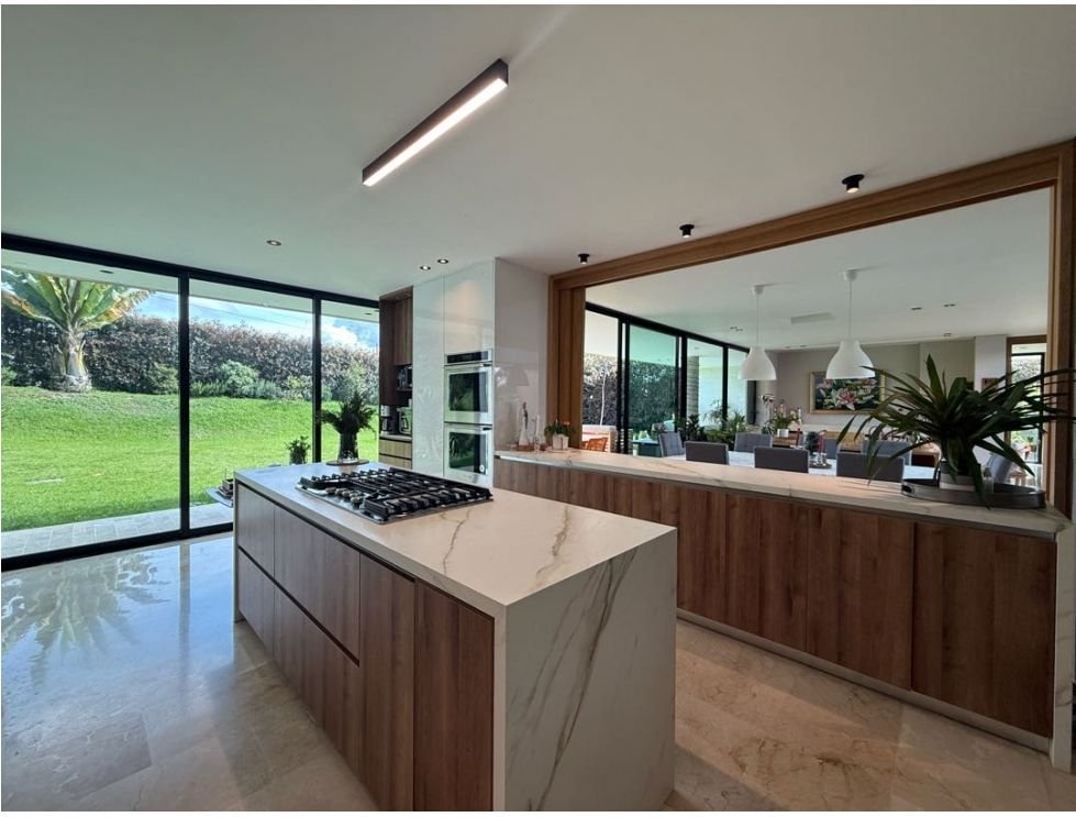 Exclusiva casa de dos niveles en venta en las Palmas  — 6