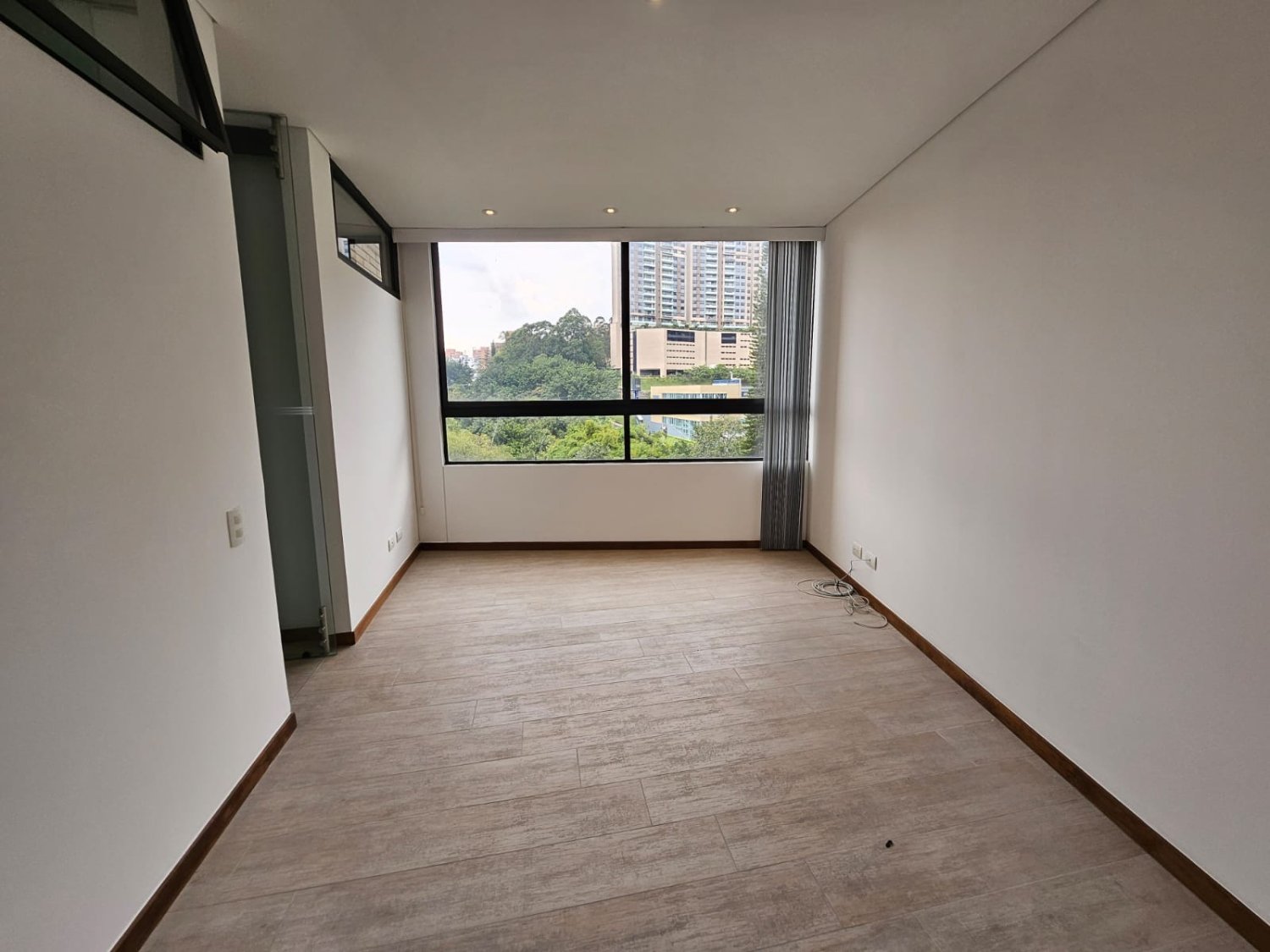 gran apartamento en Renta y Venta en el poblado  - Image 14