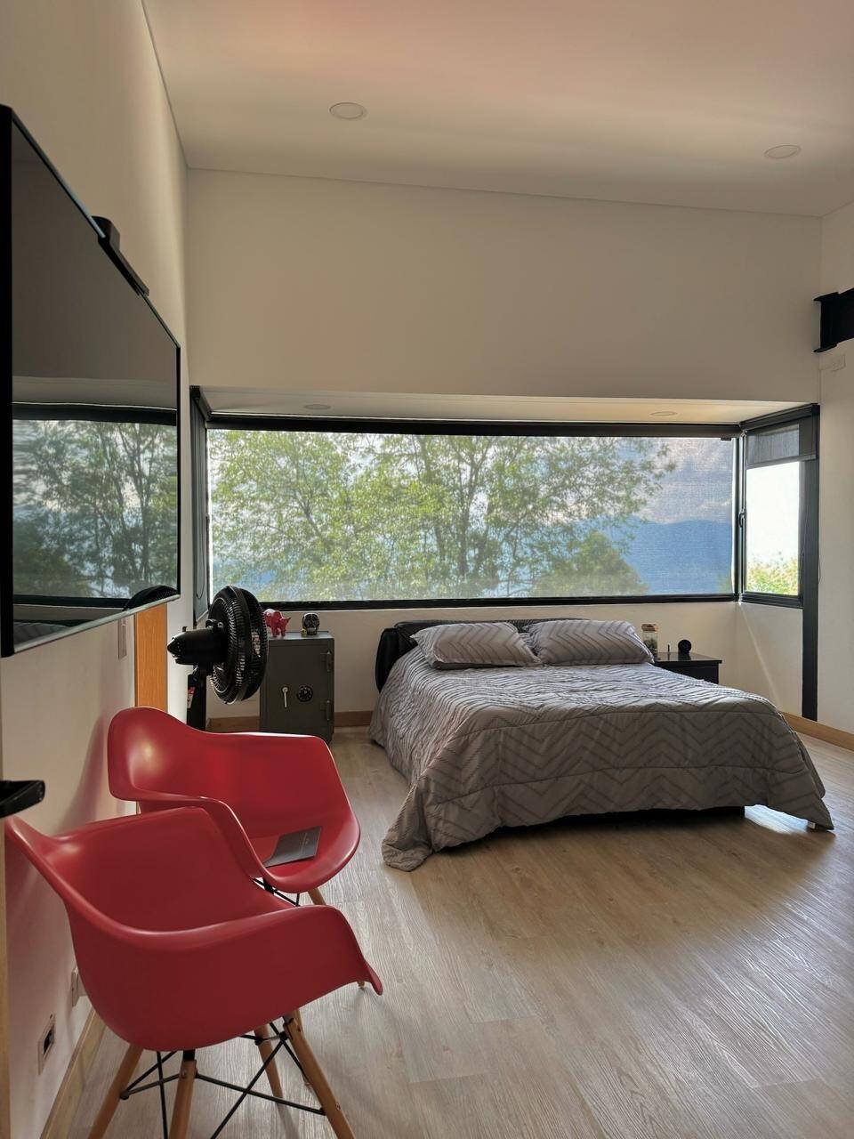 Se renta o Vende Exclusiva Casa  - Image 4