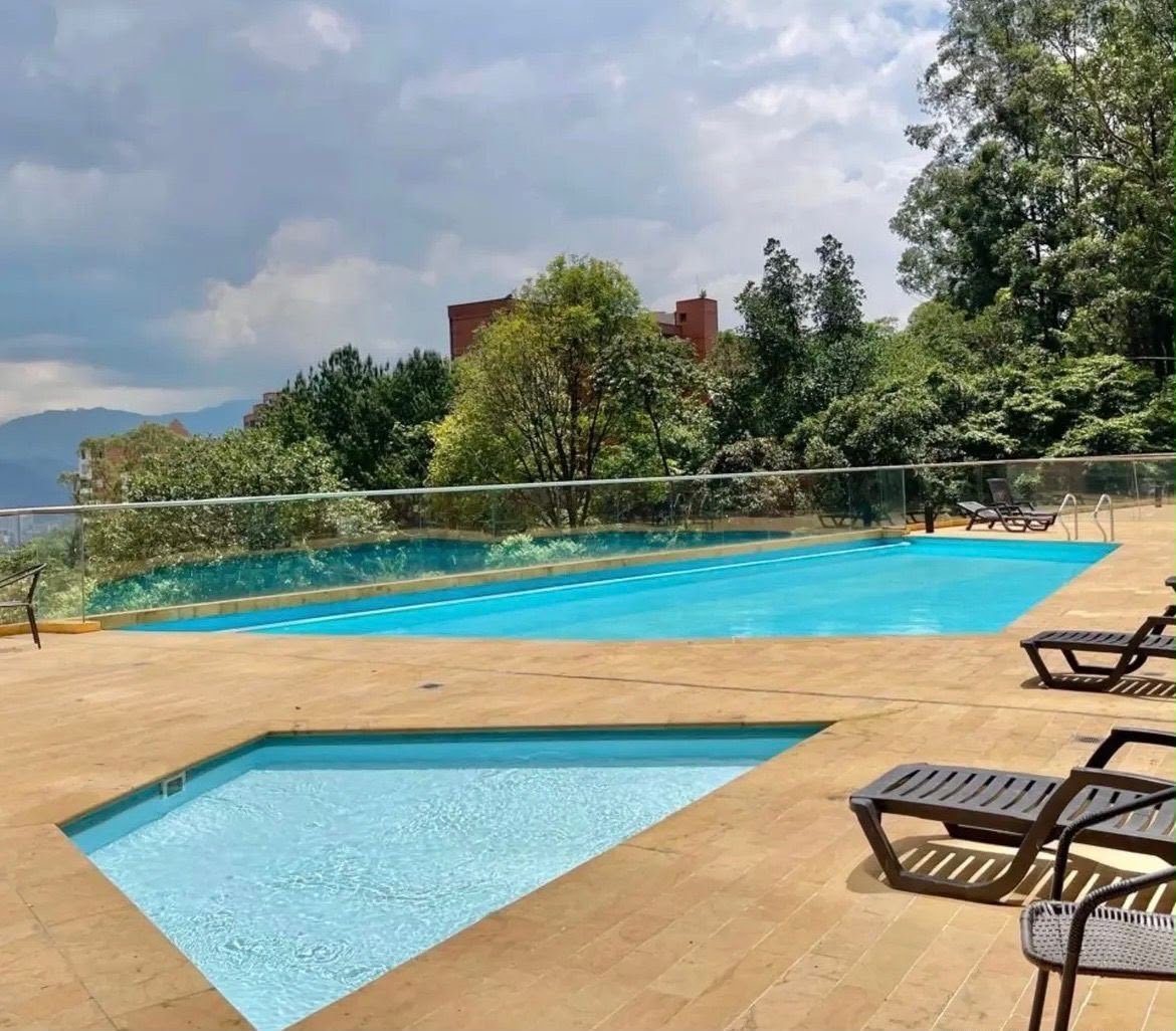 Apartamento en Renta completamente dotado en el sector del poblado (padre Marianito) — 20