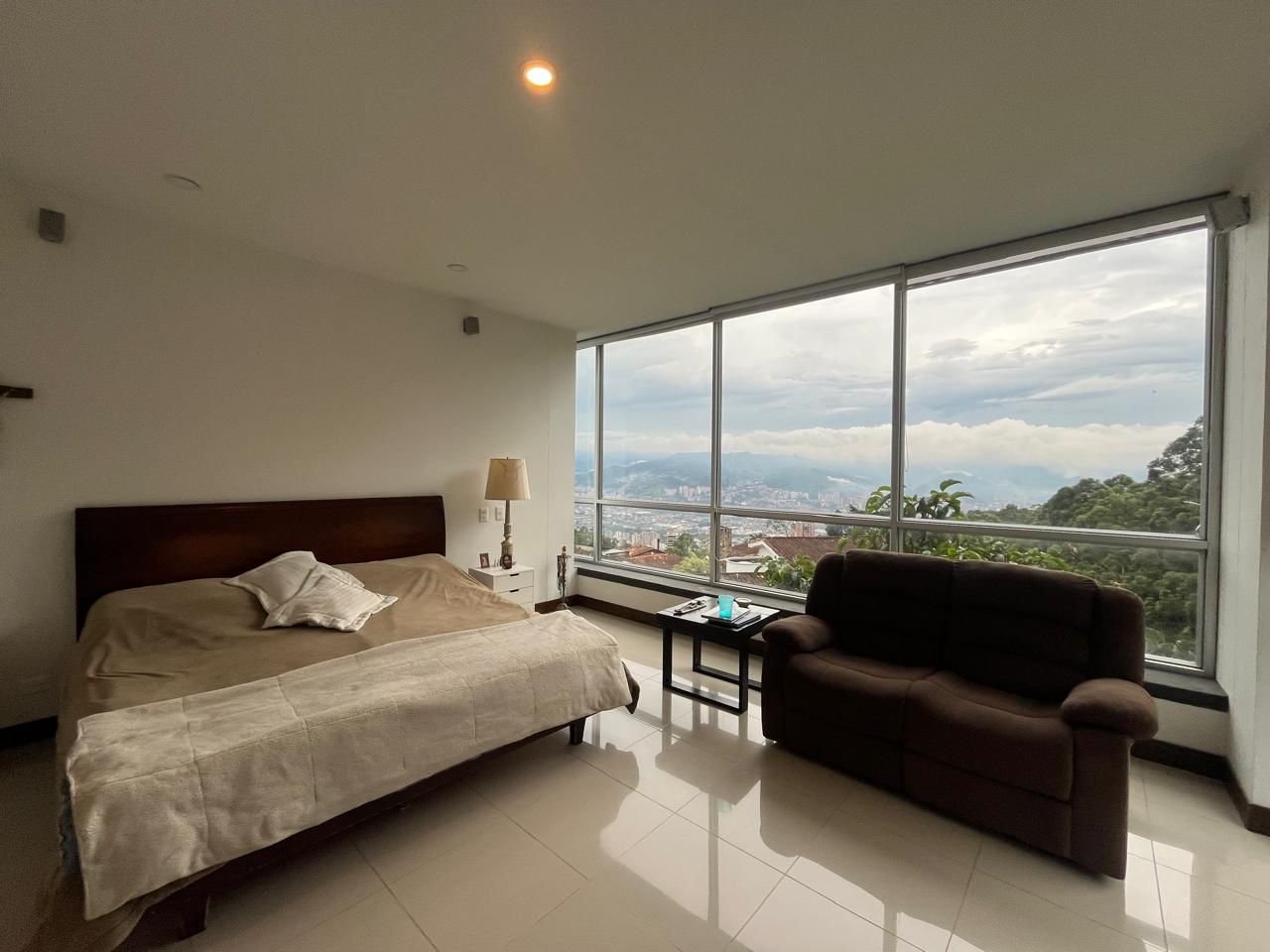 Exclusiva Casa de lujo en Renta trádicional y Venta en el Poblado  - Image 6