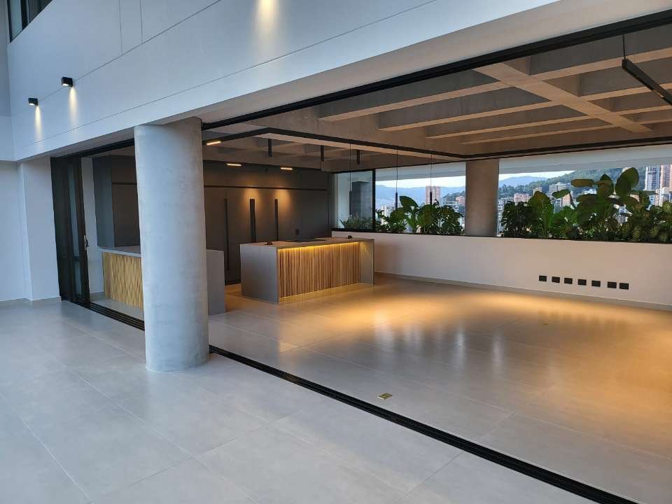 Hermoso apartamento con Doble altura y vista extraordinaria  — 2