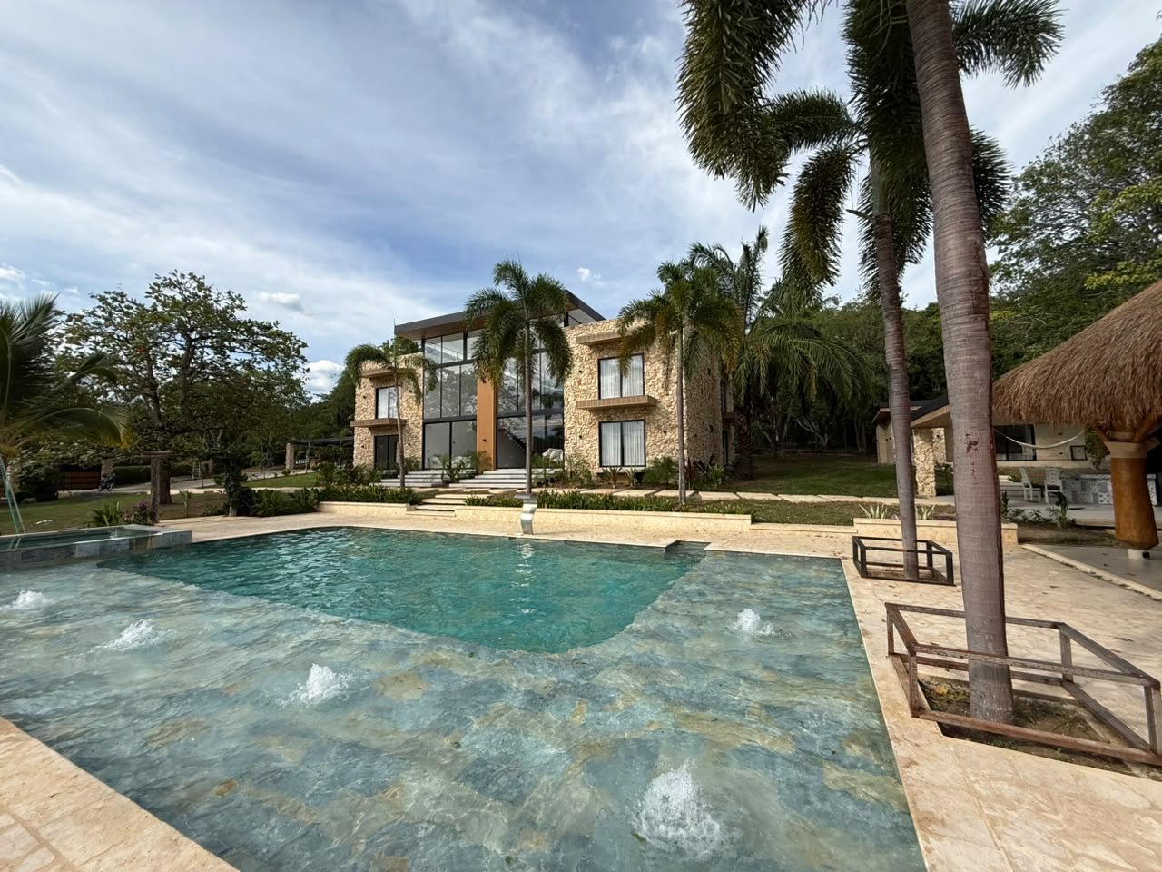 Exclusiva Casa de descanso en venta en el sector de San Jerónimo  — 1