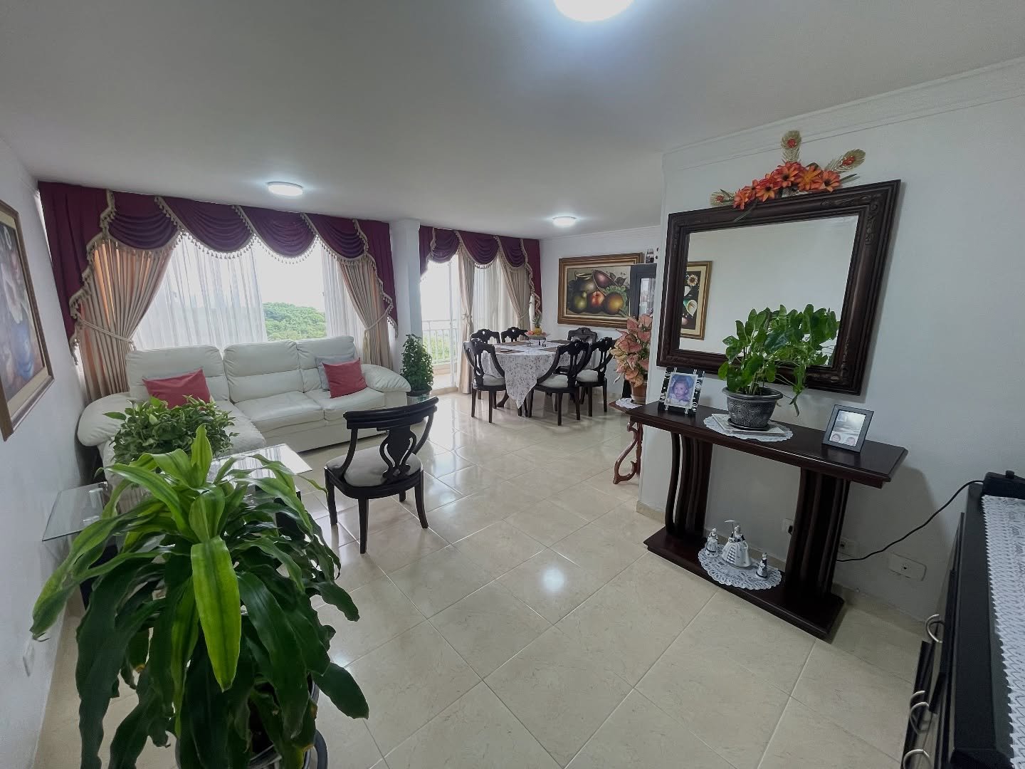 Apartamento en Miramar con vista espectacular - Image 1