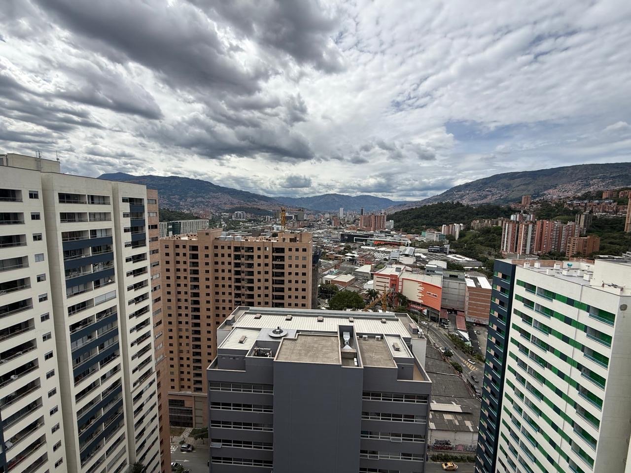 Apartamento en renta y venta en el sector de ciudad del rio  — 18