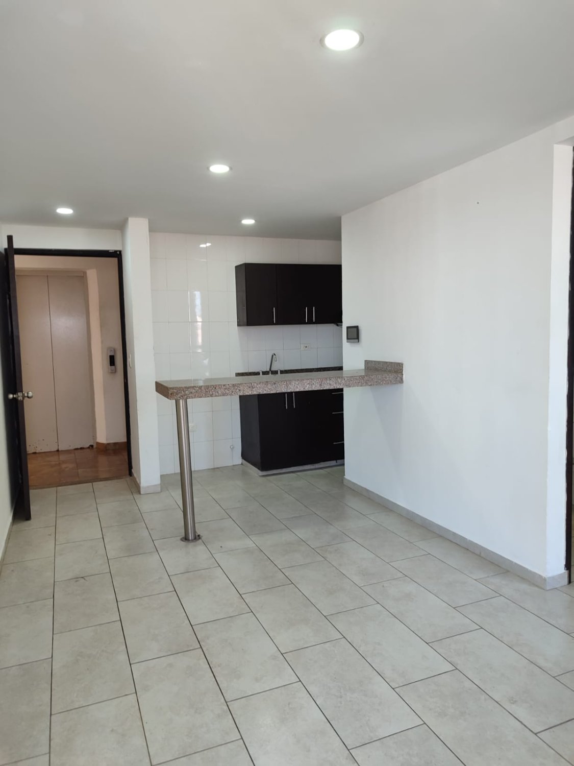 Moderno Apartamento en Boston - Image 1