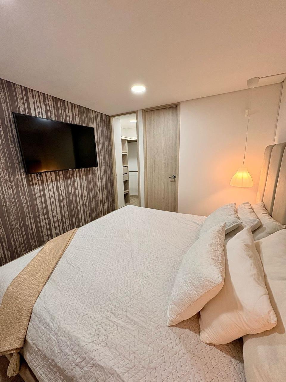 Moderno apartamento en Renta amoblada (Largas y cortas estadías )  — 10