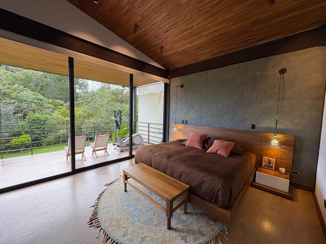 Exclusiva Casa Campestre en Renta o venta en el Sector del Retiro  - Image 9