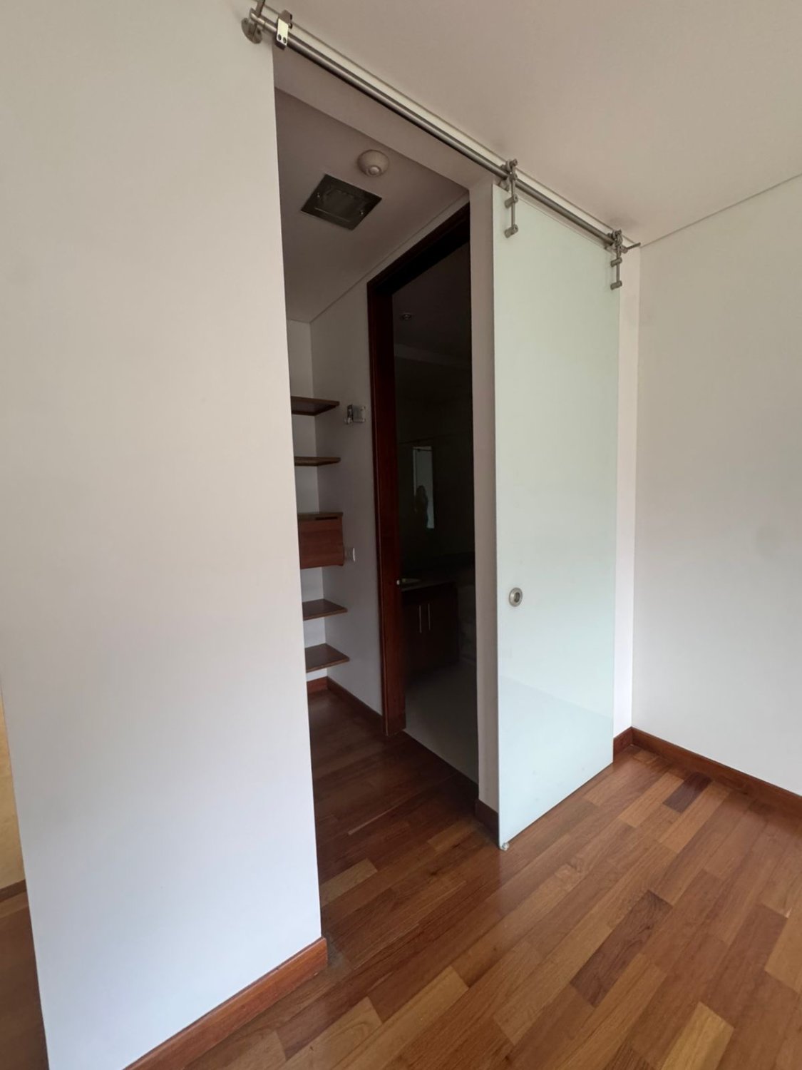 Gran Apartamento en Renta y venta en el poblado (La calera)  — 16