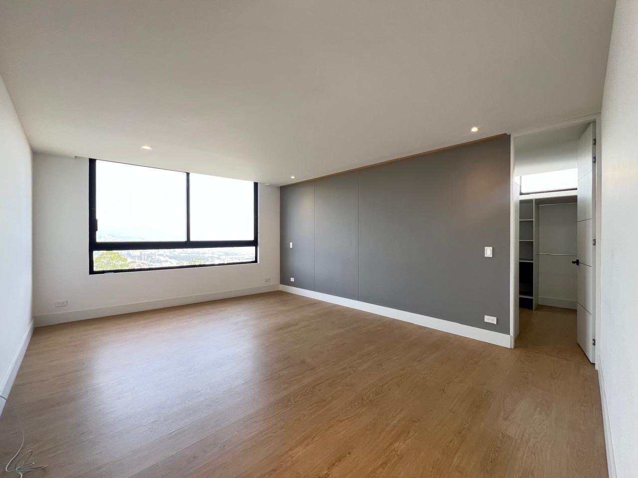 Gran casa Duplex disponible en Renta en Envigado . — 12