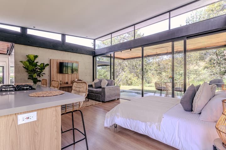 Moderna Cabaña disponible para Rentas Cortas en Rionegro  - Image 15