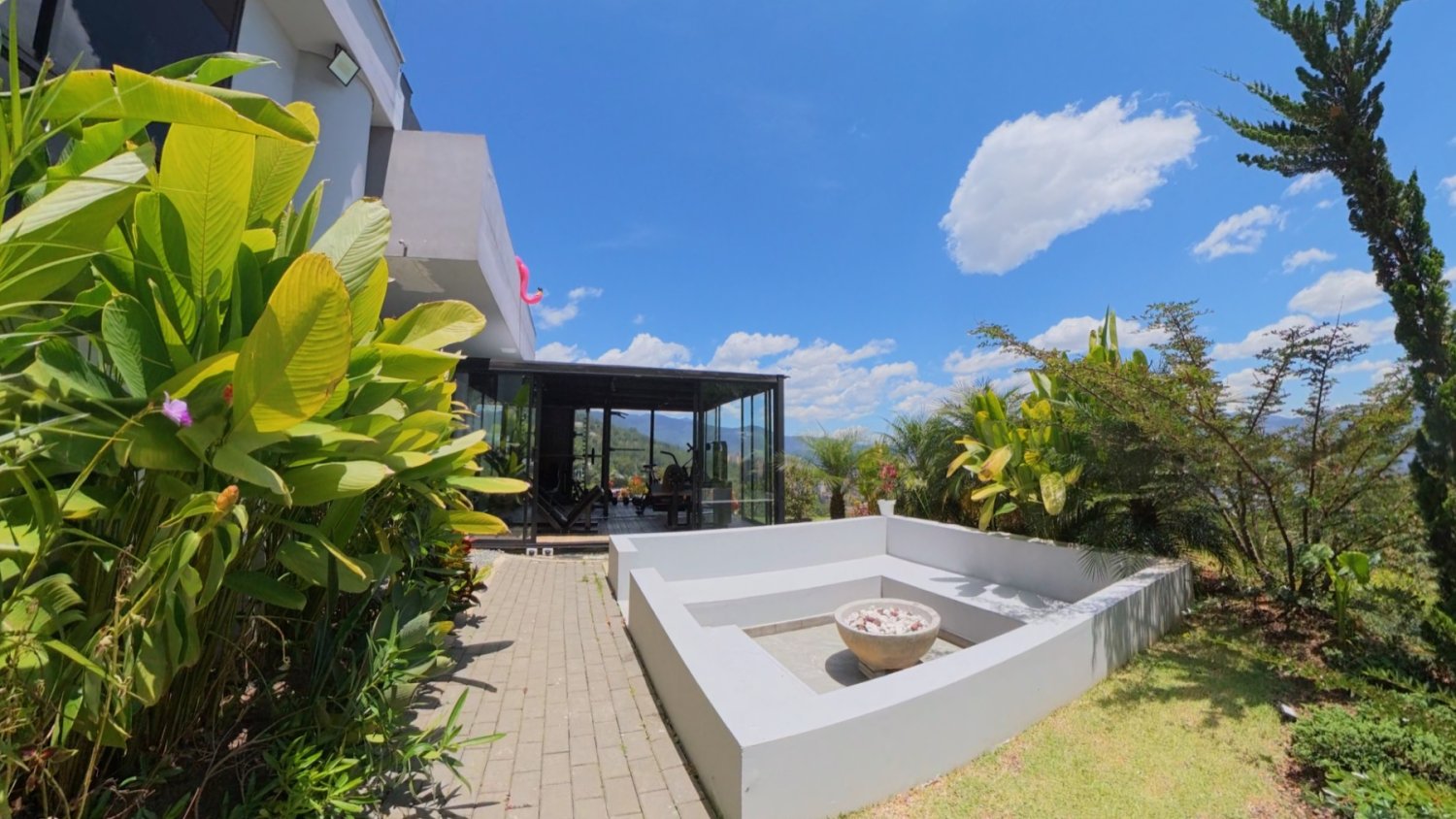 Luxury Mansion for Rent – Medellín