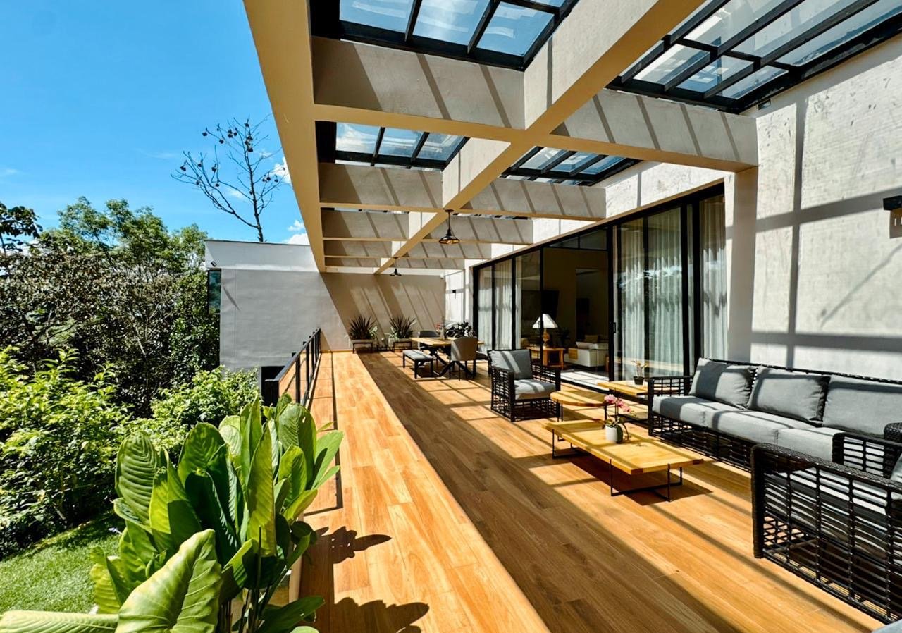 En Renta o Venta exclusiva Casa en Altos de escobero  - Image 8