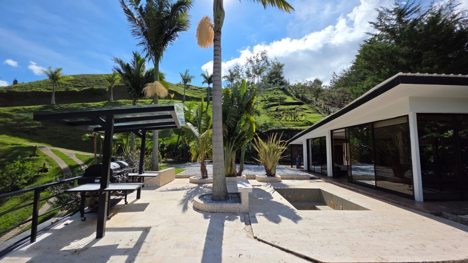 Gran glamping en venta en Guatape  — 12