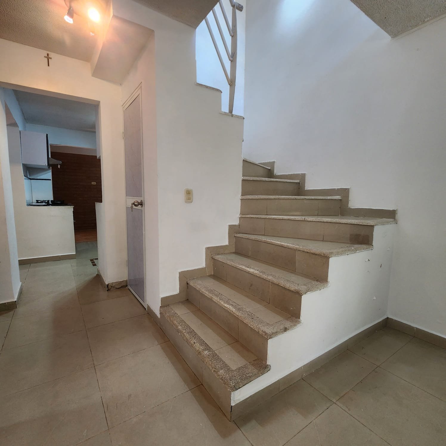 VENTA CASA DE 2 NIVELES VILLA CAMPESTRE - PUERTO COLOMBIA - SOLO EFECTIVO - Image 1