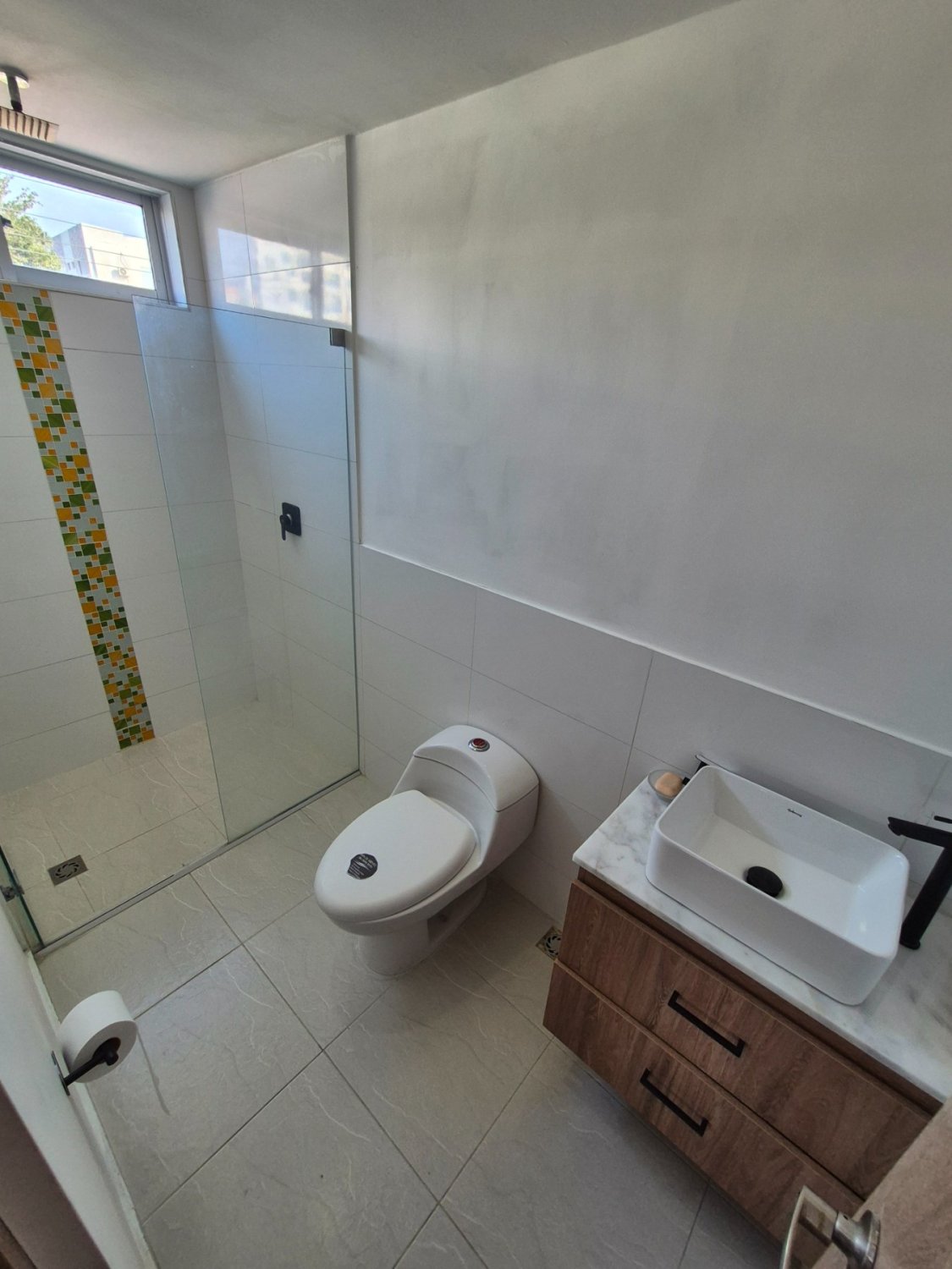 Venta. Apartamento en Los Alpes - Image 11