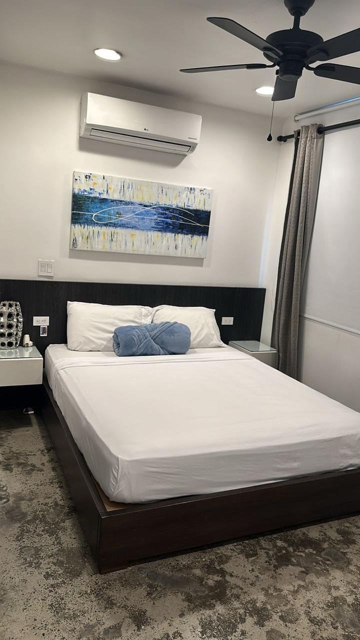 Turnkey Furnished Building for Sale – Manila, El Poblado - 13