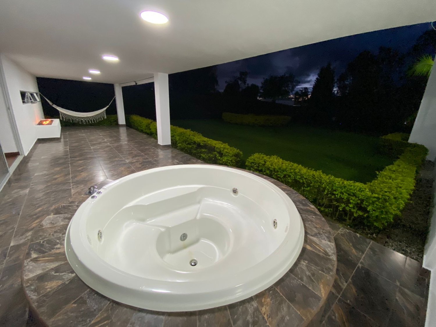 Casa Campestre en Llano Grande - Image 11