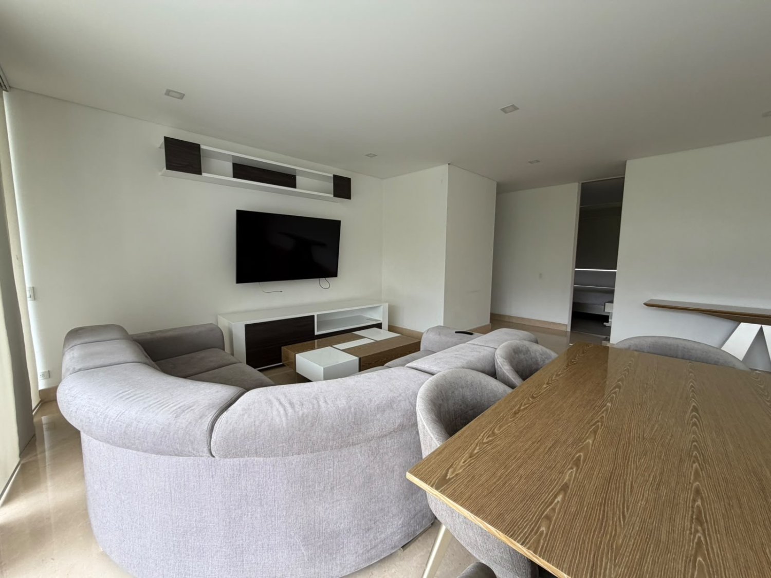 Apartamento semi amoblado en Poblado (Campestre)  — 17