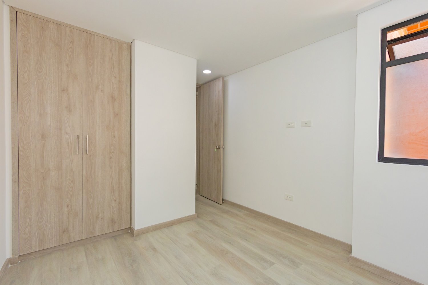 APARTAMENTO EN VENTA CONQUISTADORES  - Image 19