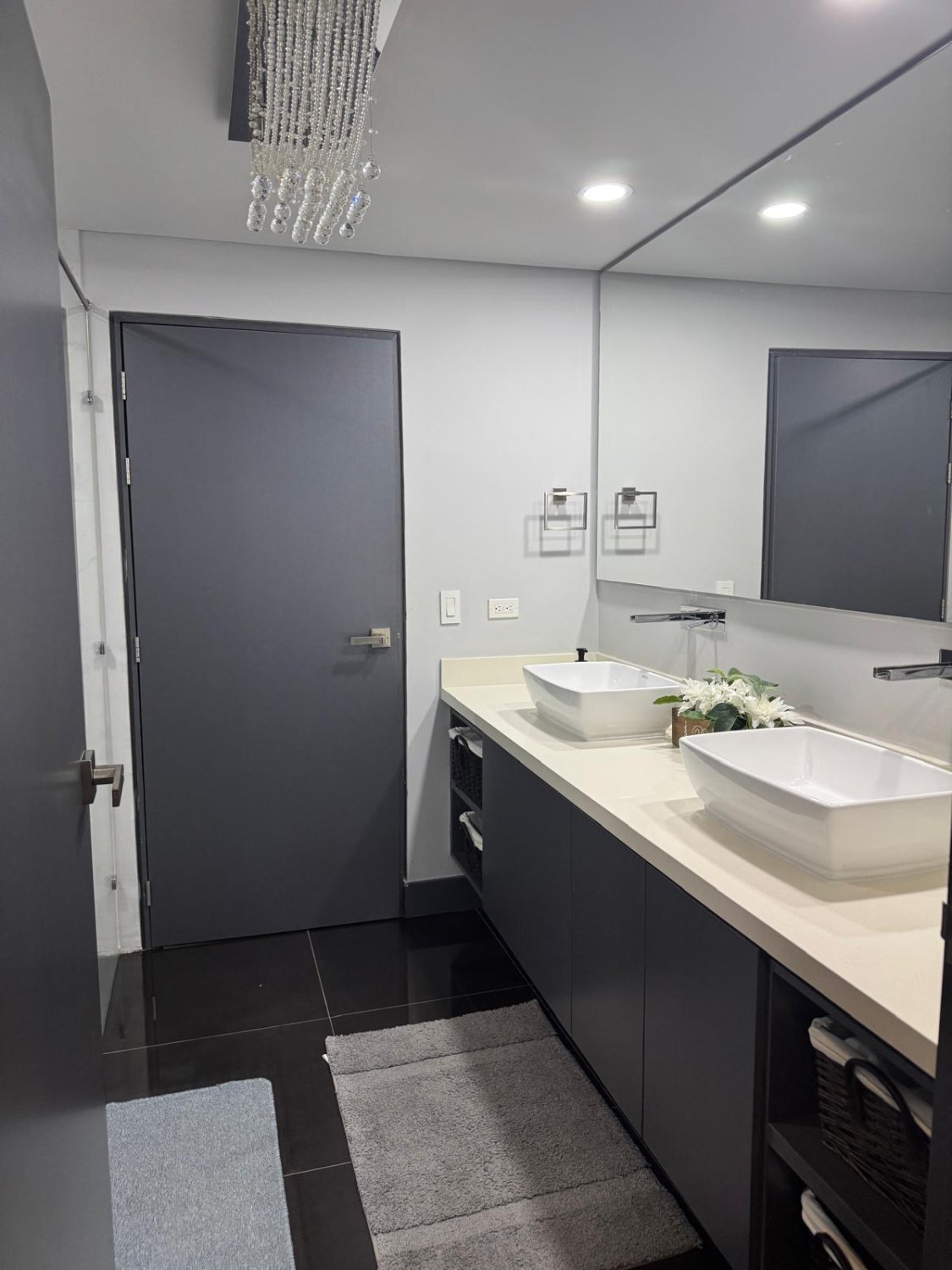 Se renta exclusiva casa en las palmas  - Image 18