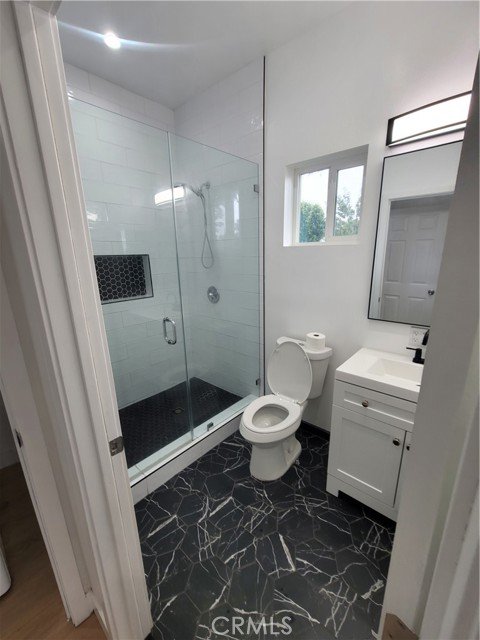 Spacious Home in Reseda w/ Outdoor Space - Image 7