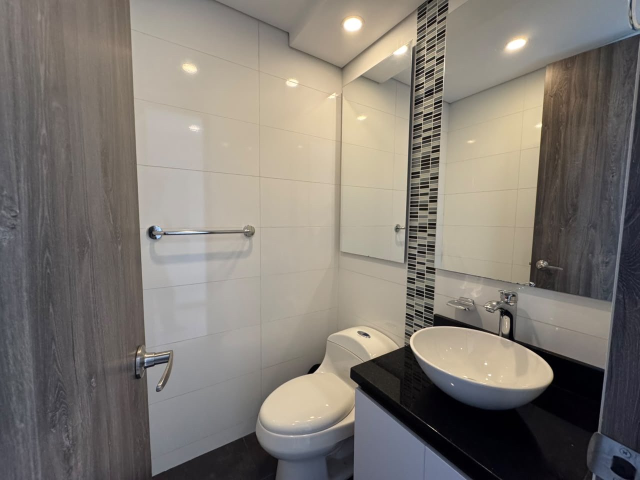 Apartamento completamente dotado en Renta en el sector de milla de oro  — 18