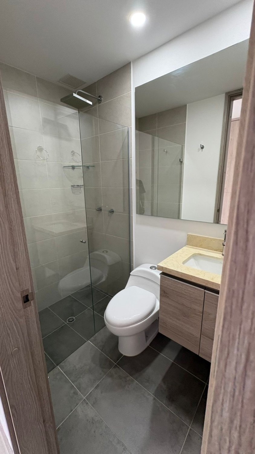 Apartamento en Renta Tradicional en envigado - Image 6