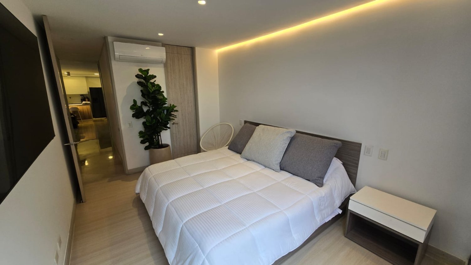Apartamento disponible en Renta amoblado o venta  - Image 10
