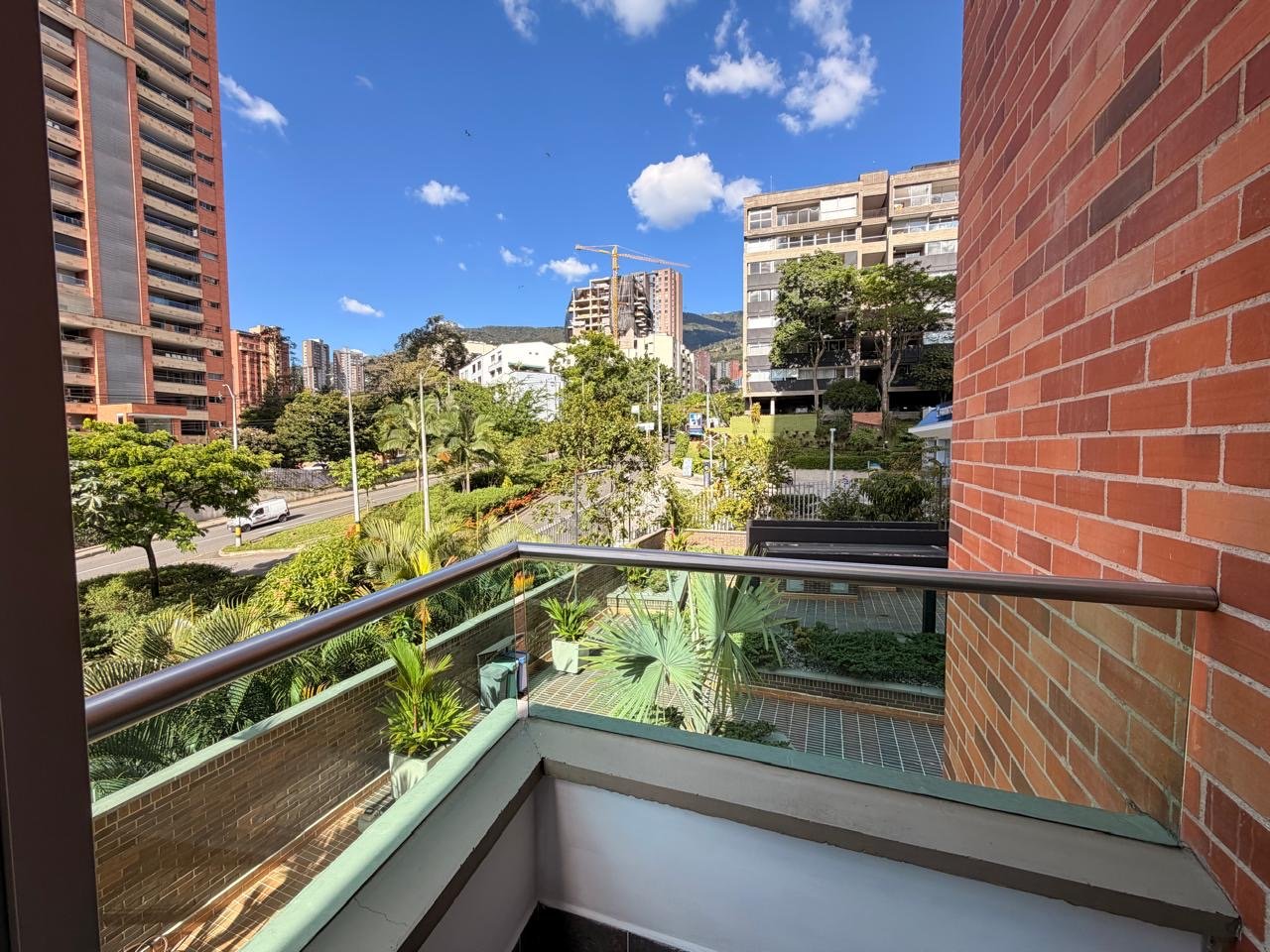 Gran Apartamento ubicado en milla de oro disponible en Renta amoblada  — 21