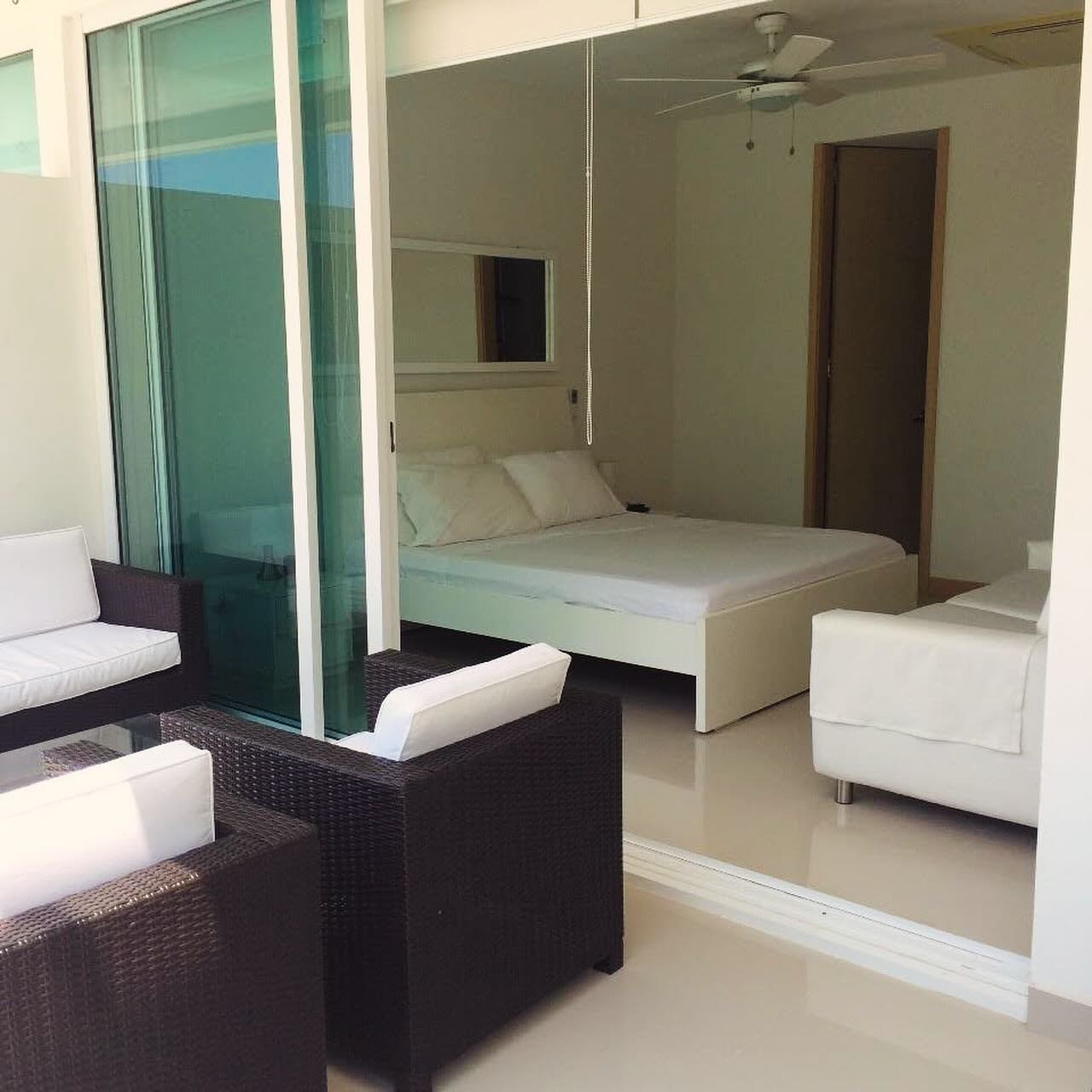 Espectacular apartamento de playa en venta - Image 6