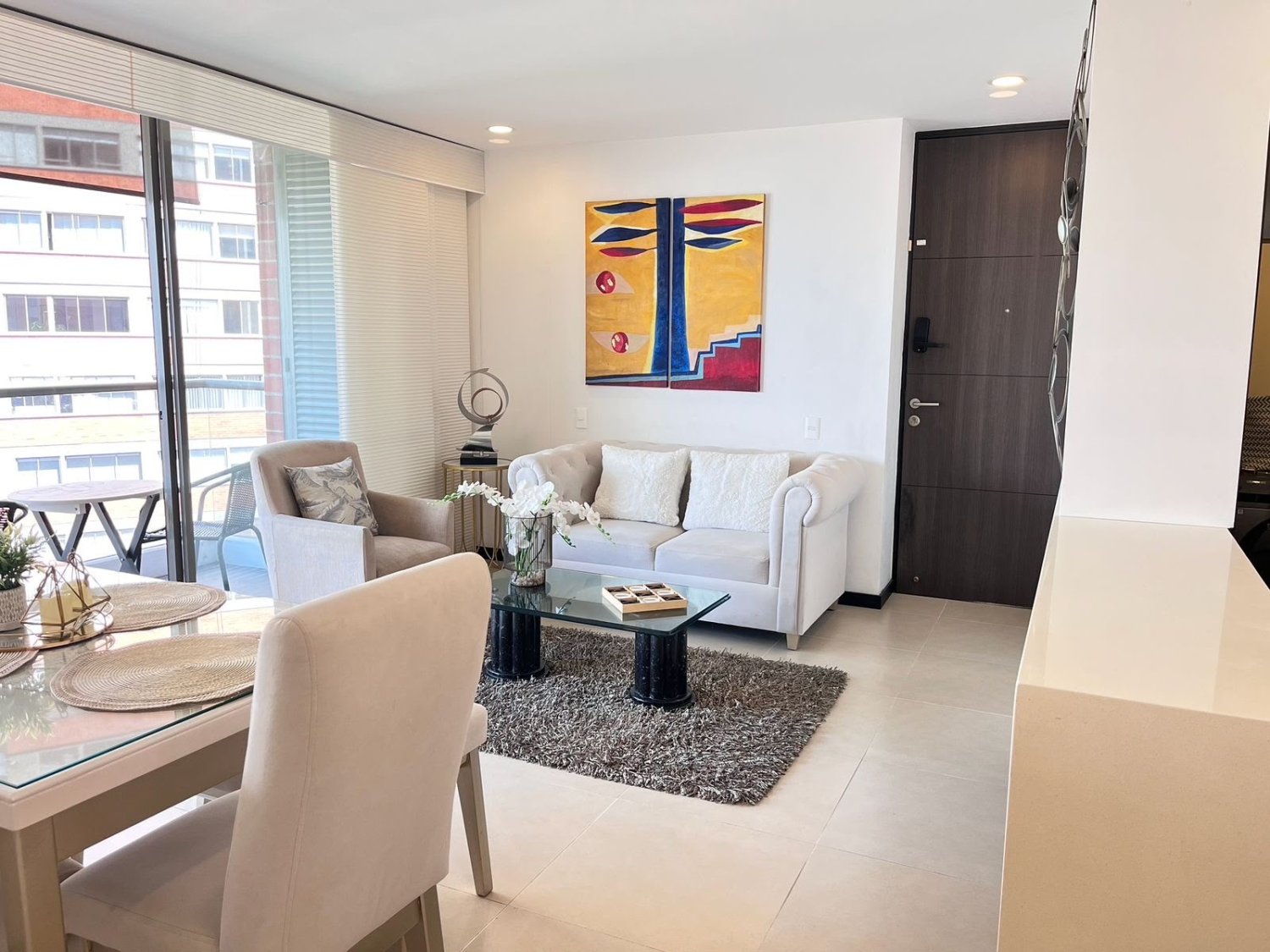 Apartamento en Renta completamente dotado en el sector del poblado (padre Marianito) — 5