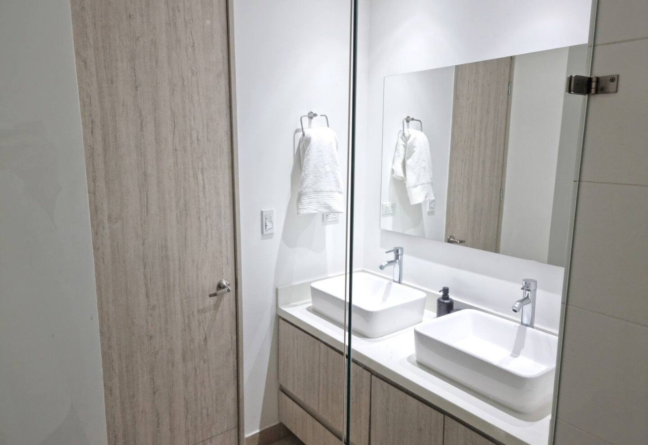 Apartamento disponible en Renta amoblado o venta  - Image 18