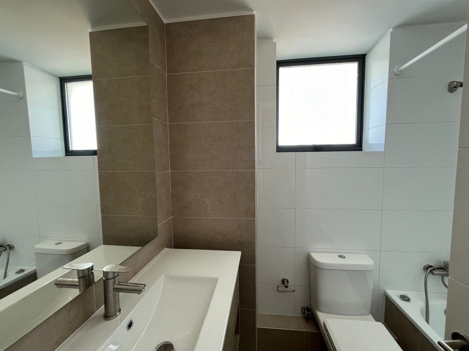 Moderno Departamento en Centro de Concepción - Image 4